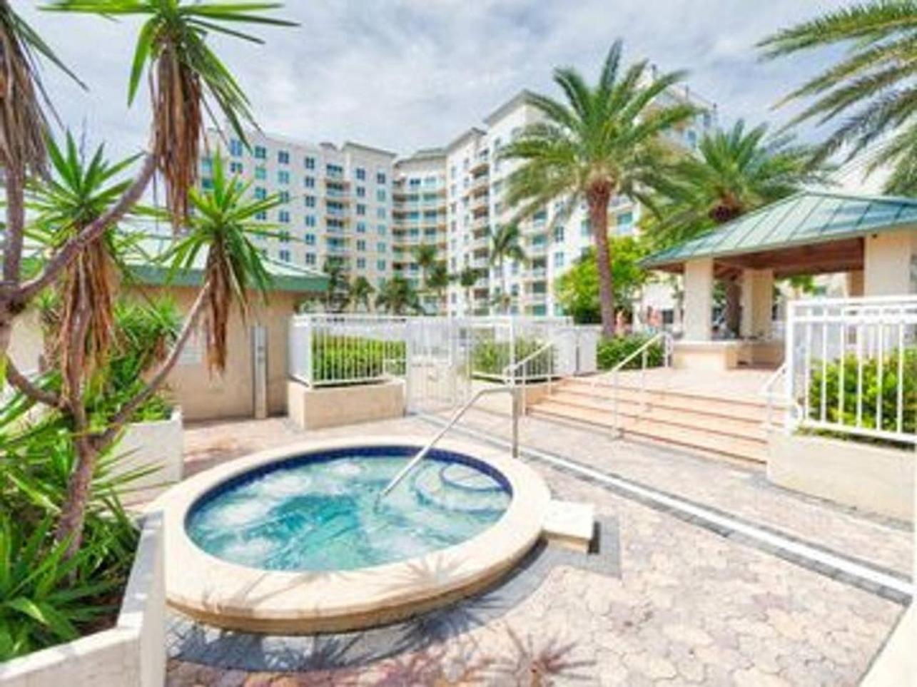 Apartment In Casa Costa Condo!Beach Pass Included Boynton Beach Bagian luar foto