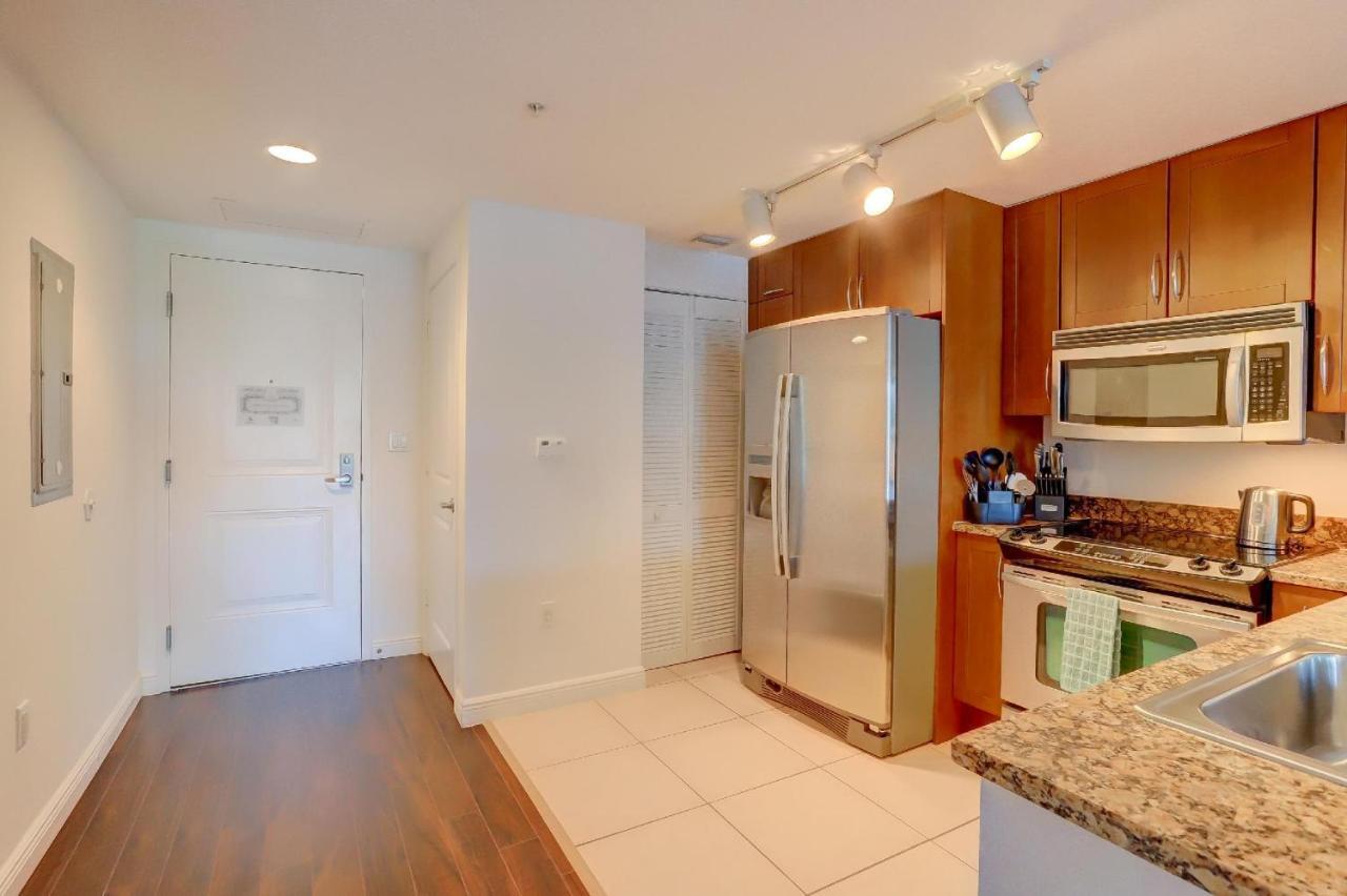 Apartment In Casa Costa Condo!Beach Pass Included Boynton Beach Bagian luar foto