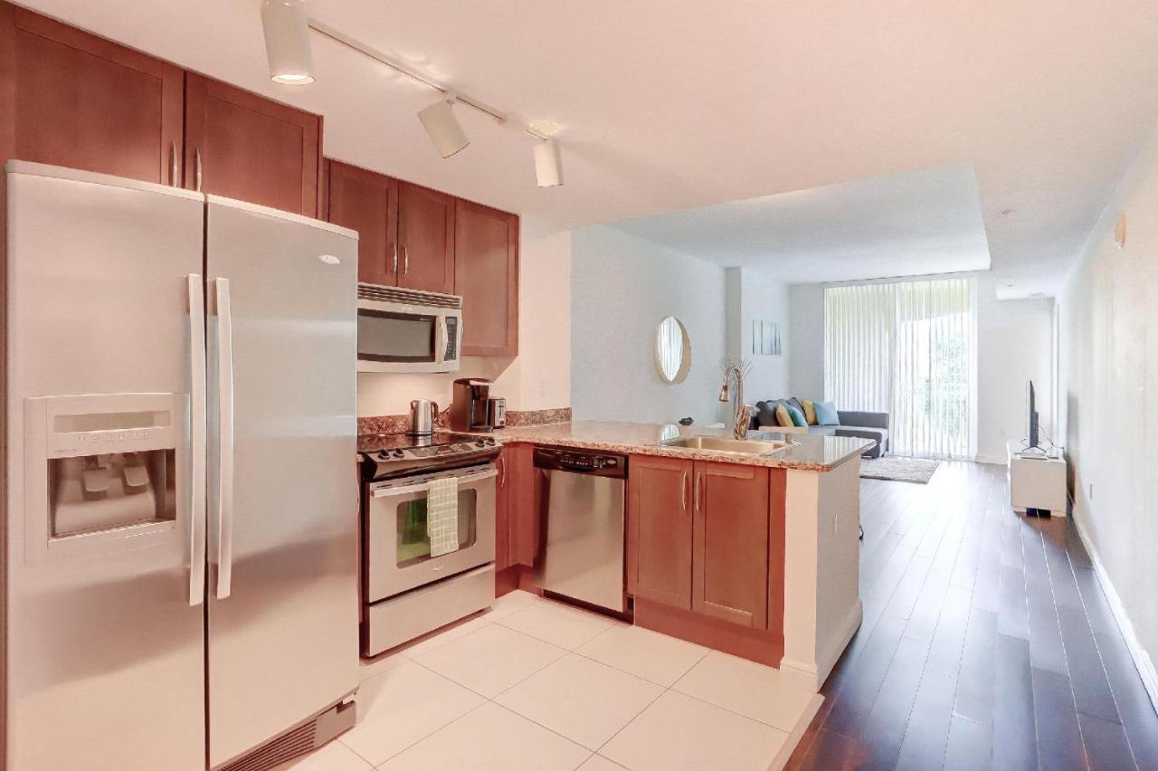 Apartment In Casa Costa Condo!Beach Pass Included Boynton Beach Bagian luar foto