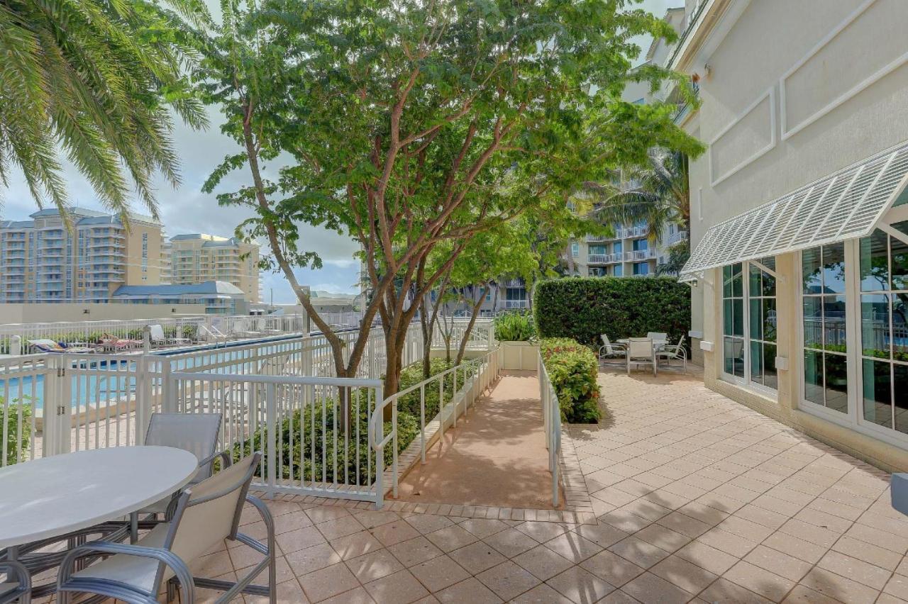 Apartment In Casa Costa Condo!Beach Pass Included Boynton Beach Bagian luar foto